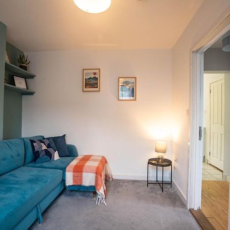 The Becket - Three Bedroom City Centre House With Parking Canterbury Exterior foto