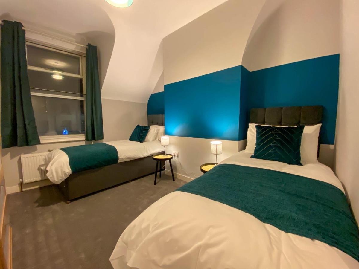 The Becket - Three Bedroom City Centre House With Parking Canterbury Exterior foto